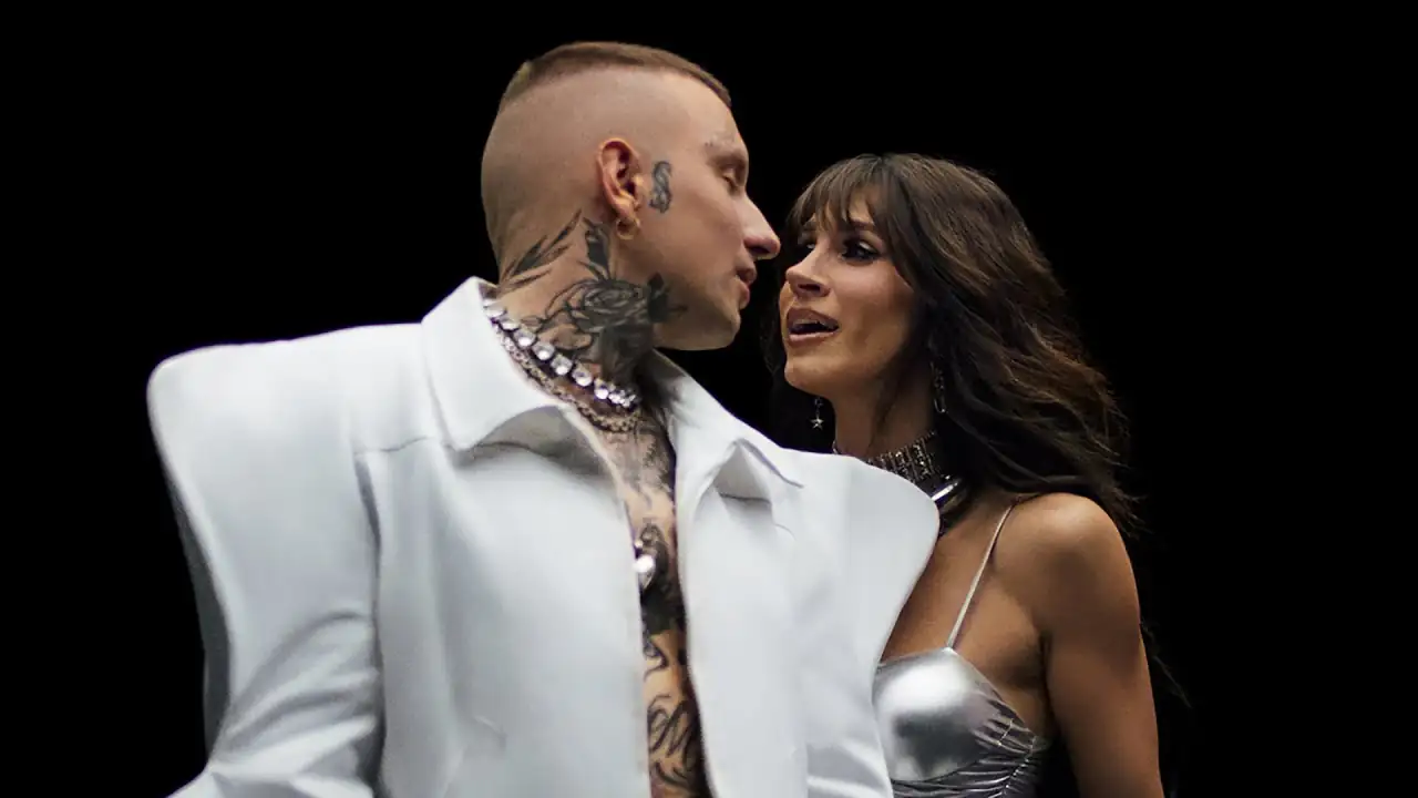 Smolasty & Sylwia Grzeszczak - Połowa Mnie