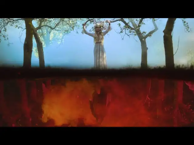 CLEO, Hinol Polska Wersja - JABŁONIE