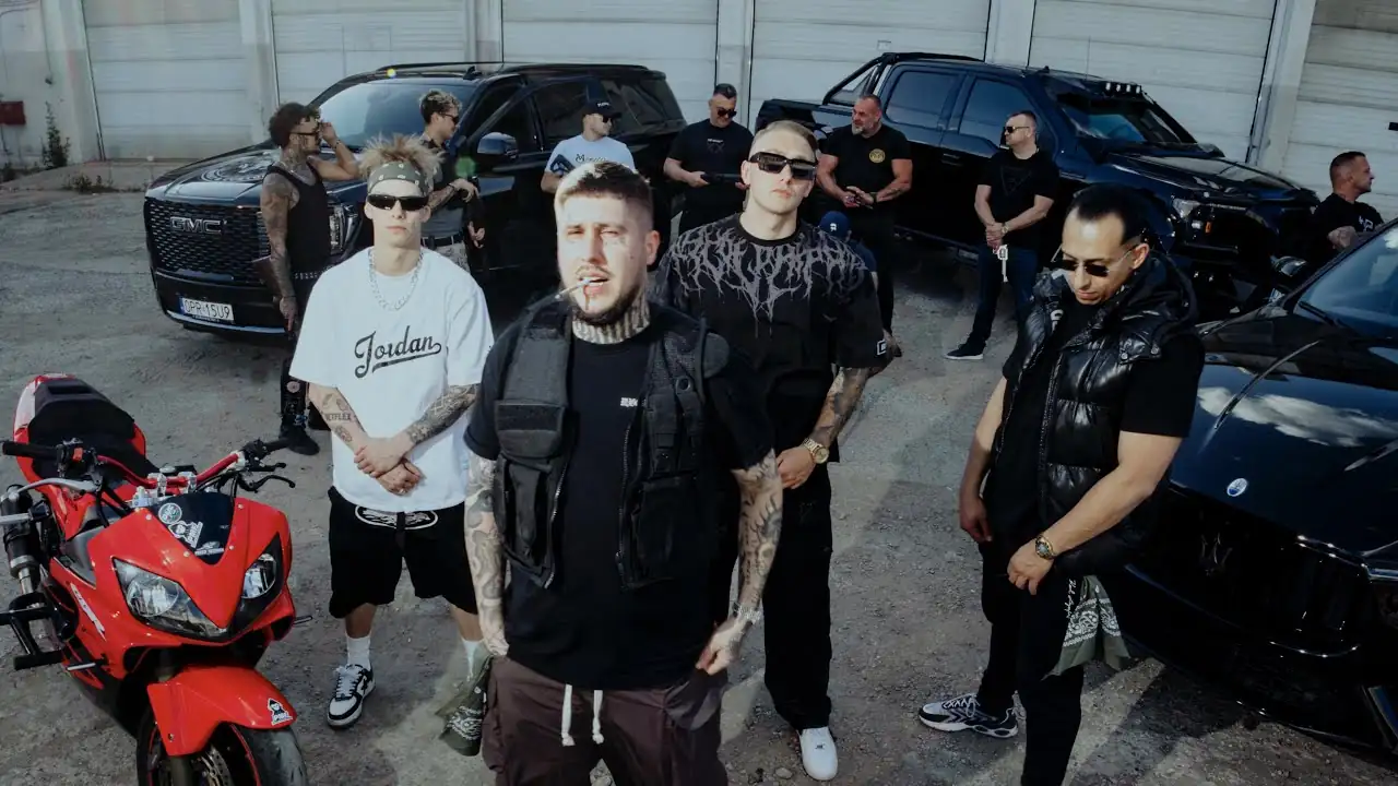 ReTo, Wroobel, Nader, Marcco - WUNDER-BAUM