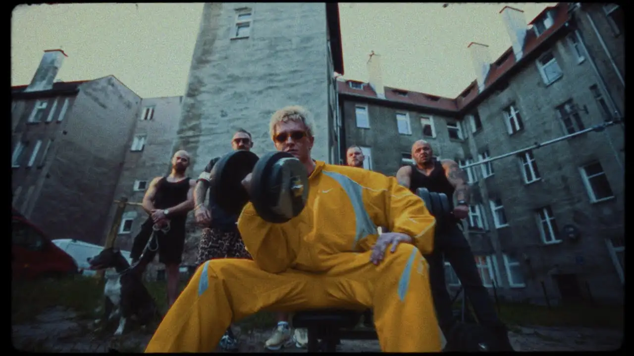 Young Igi - 100 W SERII