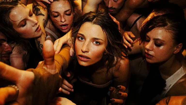 Julia Wieniawa - Skoki w Bok