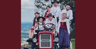 LUNARIA - Topic - Lipka Zielona